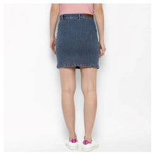 Generic Women's Denim Front Pocket Buttoned Skirt (Blue)