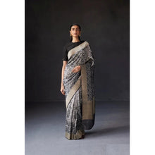 Generic Women's Silk Printed Saree With Unstitched Blouse 5.5Mtr (Grey)