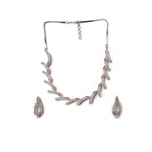 Generic Women's Brass Silver Plated Necklace set (Pink)