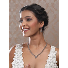 Generic Women's Brass Silver Plated Necklace set (Blue)