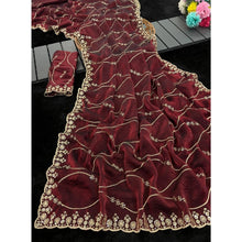 Generic Women's Jimmy Choo Embellished Saree With Unstitched Blouse 5.5Mtr�(Maroon)