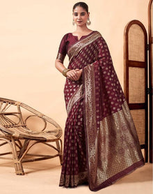 Generic Women's Jacquard Printed Saree With Unstitched Blouse 5.5Mtr (Maroon)